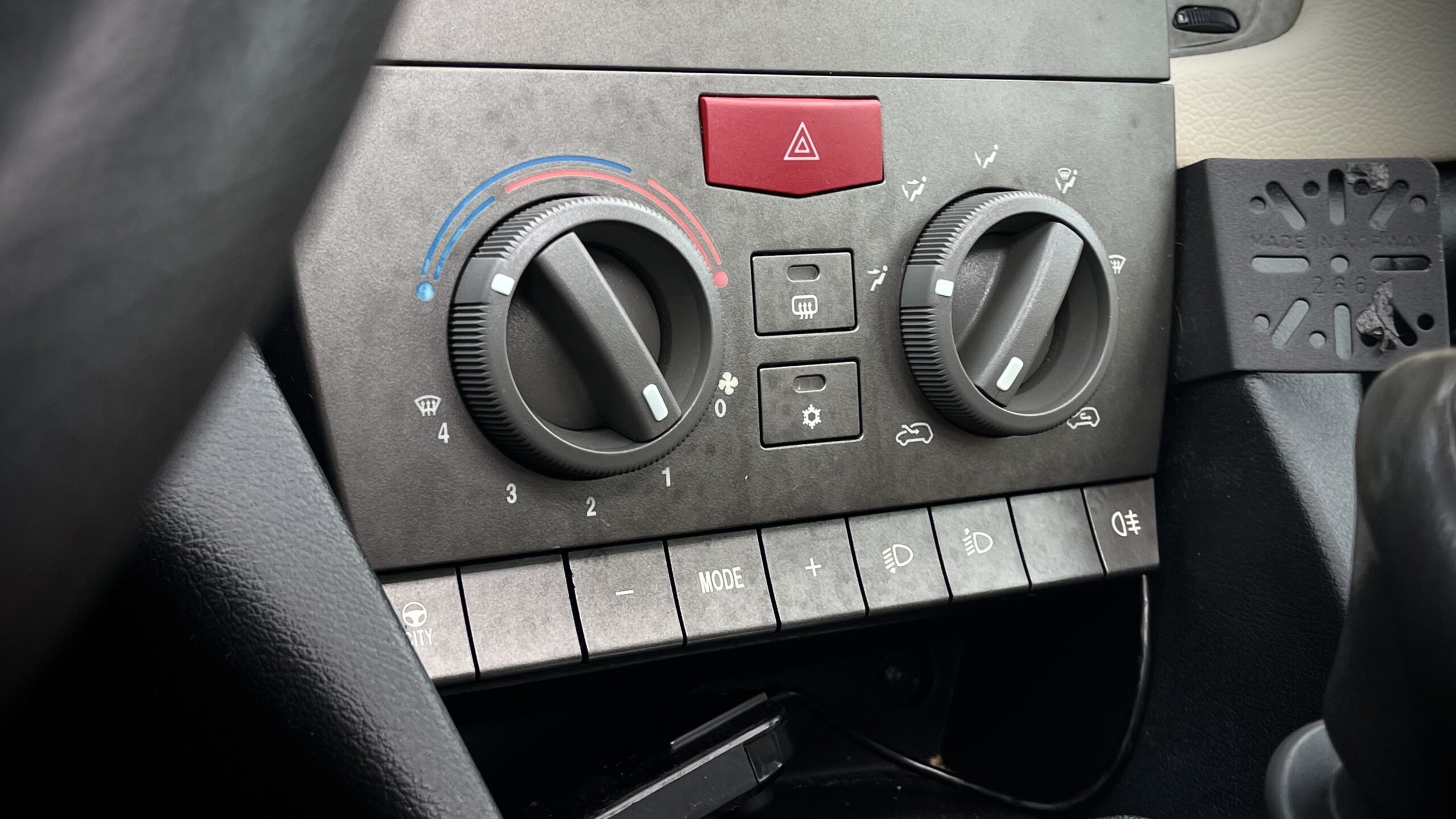 Lancia ypsilon | Trekhaak | Panorama Dak| Cruise Control - Afbeelding 19