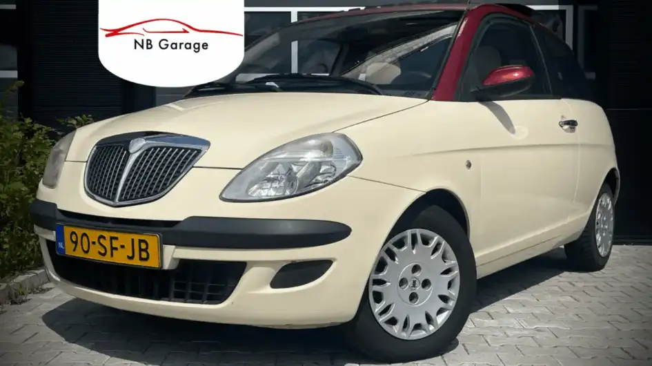 Lancia Ypsilon 2005