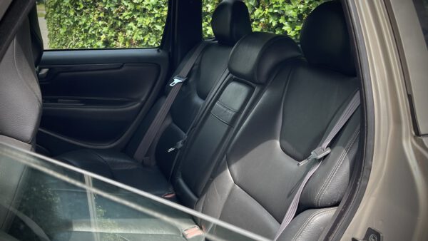 Volvo V70 - Cruise Control - Trekhaak - Afbeelding 11