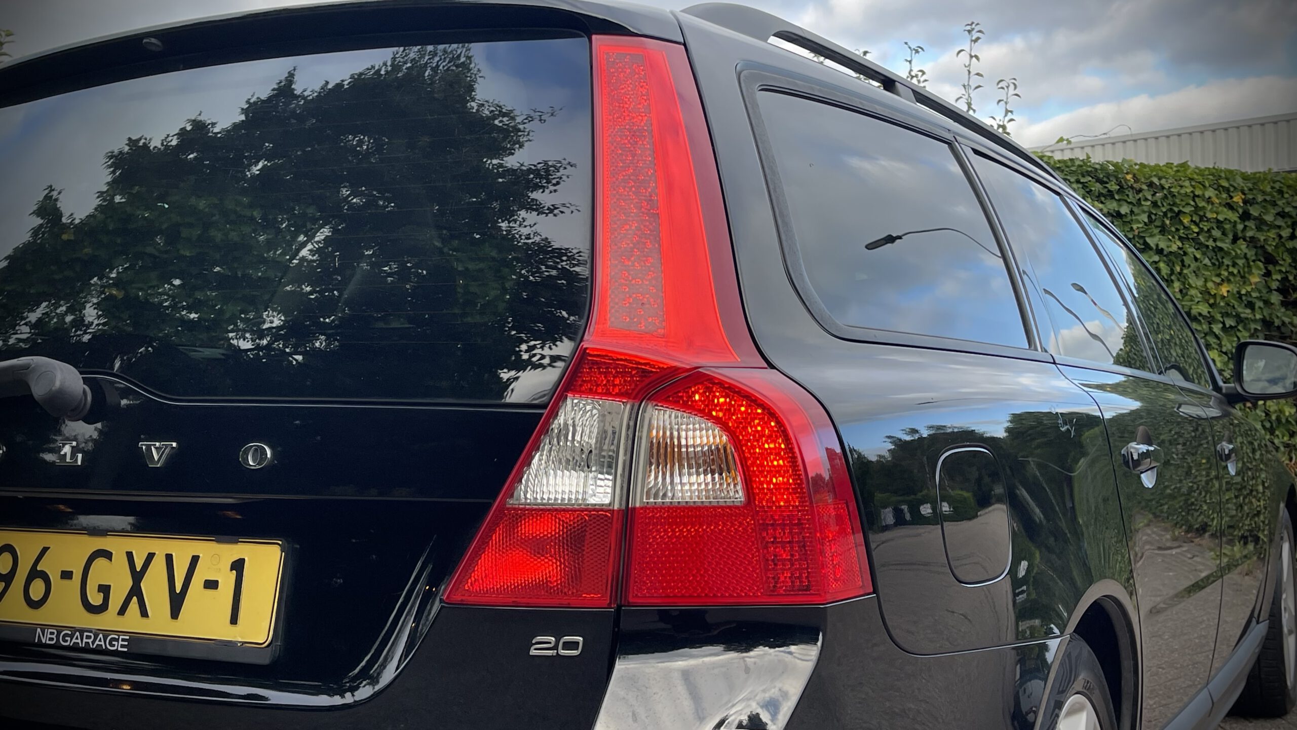 Volvo V70 2.0 | Cruise Control | Parkeer sensoren | Bluetooth Telefoon Voorbereiding - Afbeelding 8