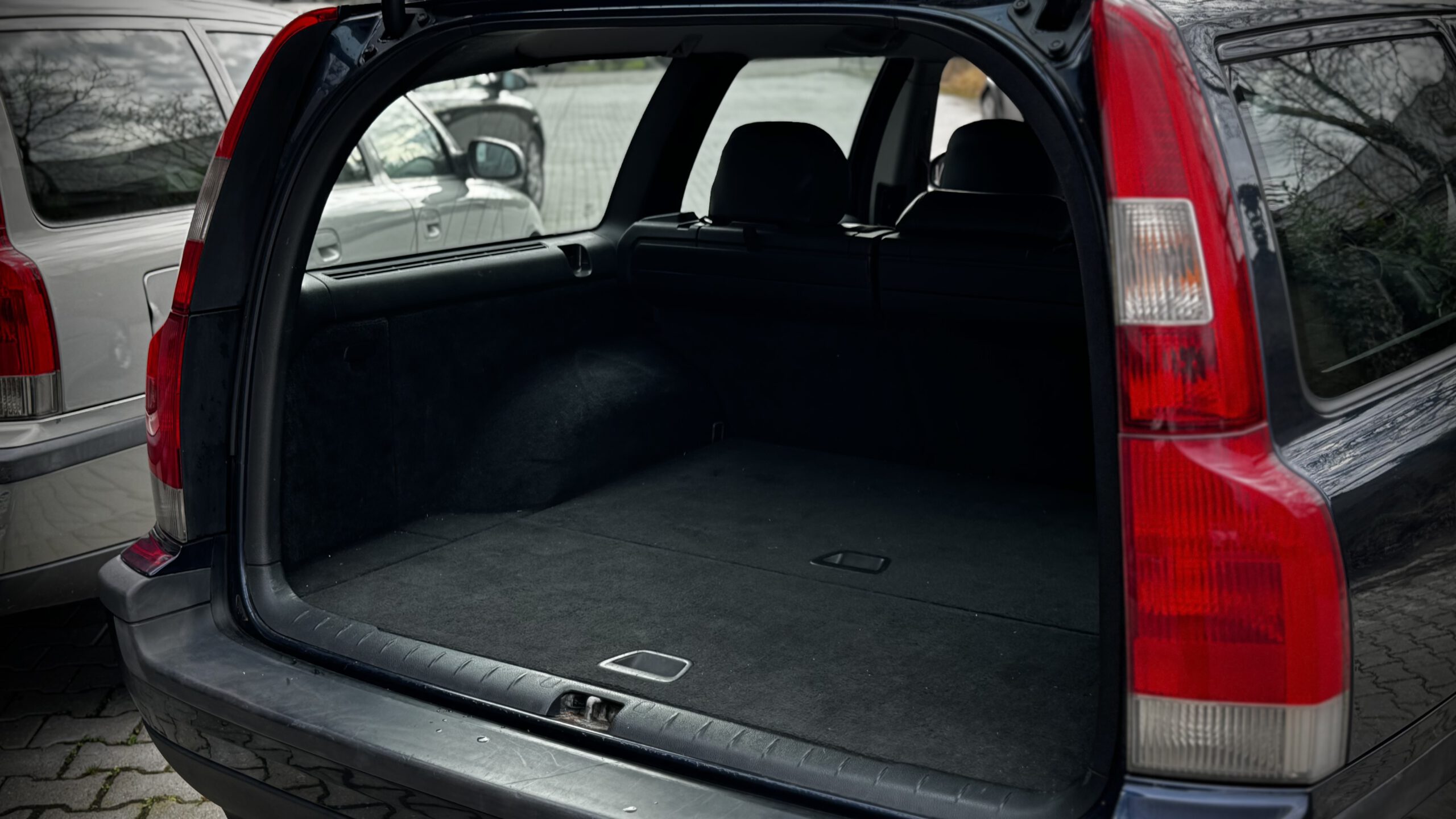 Volvo V70 2.4 Turbo - Trekhaak - Bluetooth Telefoonverbinding - Afbeelding 7